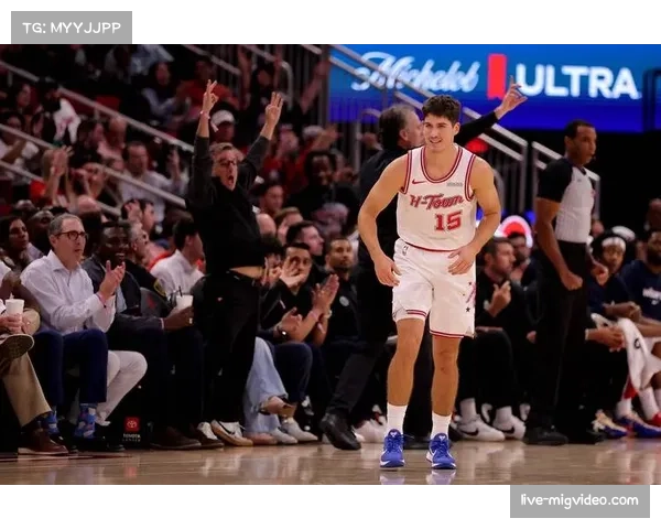 火箭谢泼德进入首发阵容 外线投射威胁拉开空间